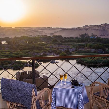 Aswan Nile Palace מראה חיצוני תמונה