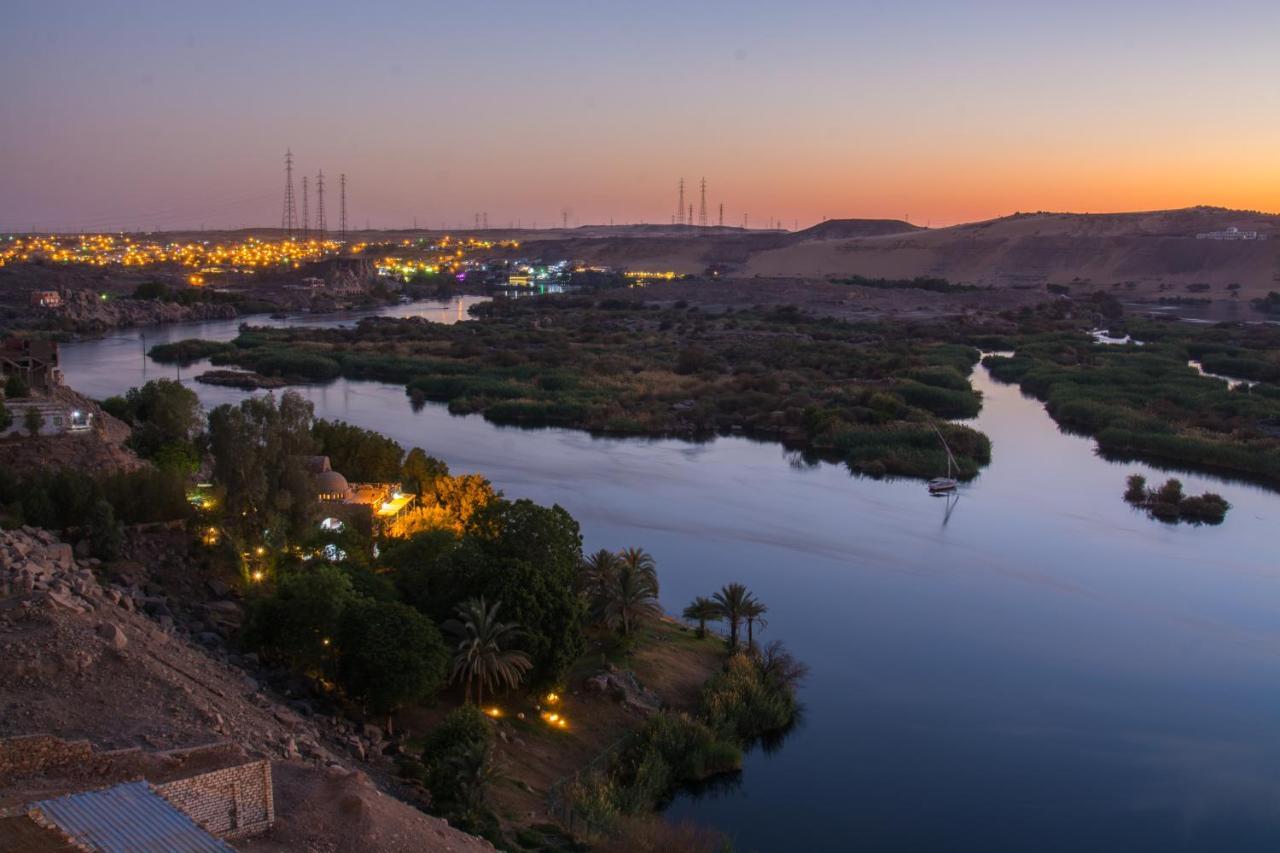Aswan Nile Palace מראה חיצוני תמונה