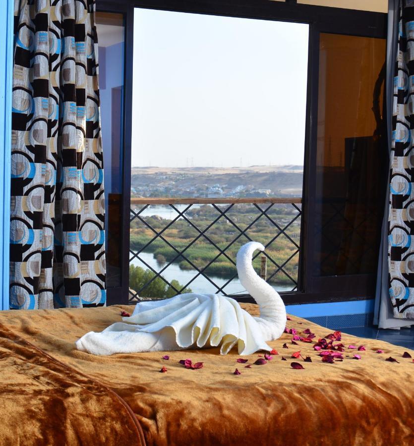 Aswan Nile Palace מראה חיצוני תמונה