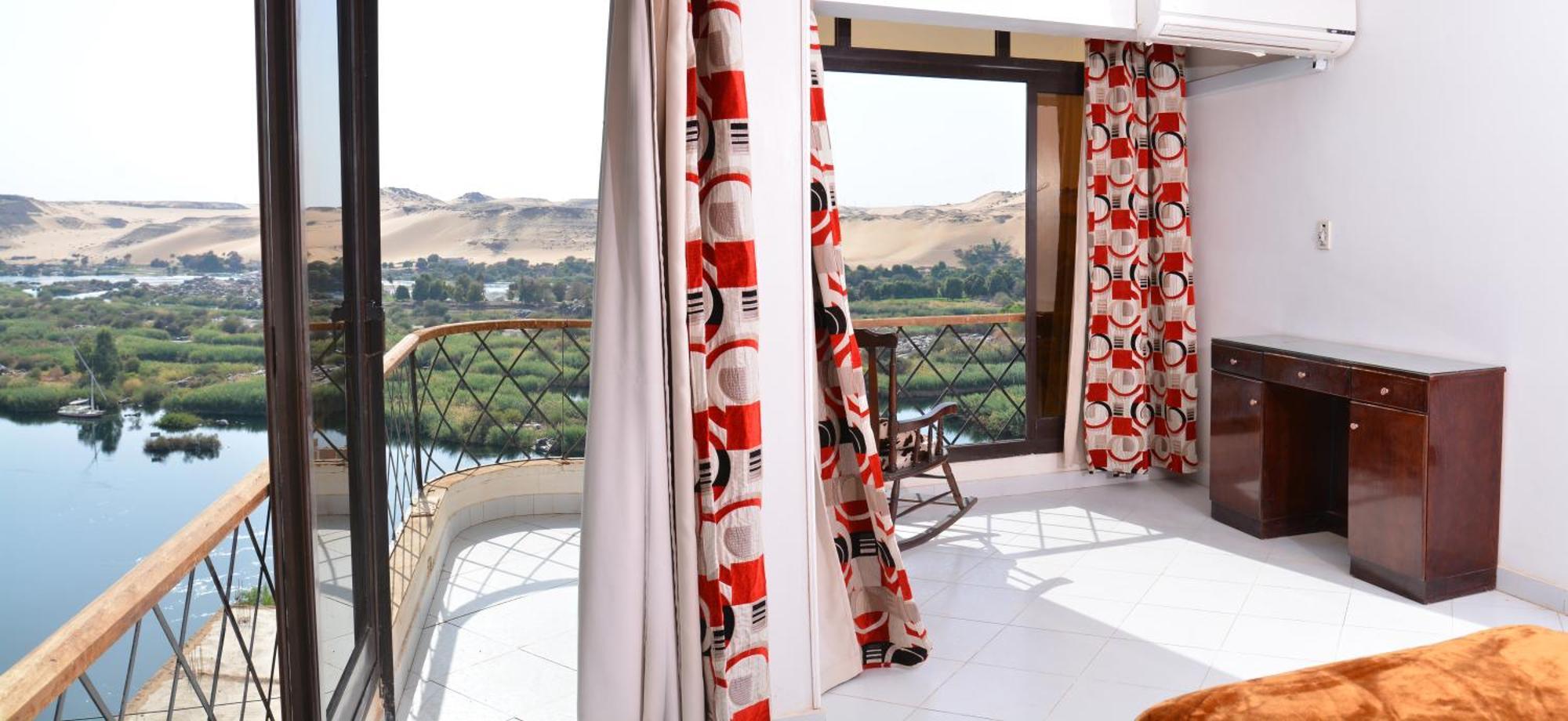 Aswan Nile Palace מראה חיצוני תמונה