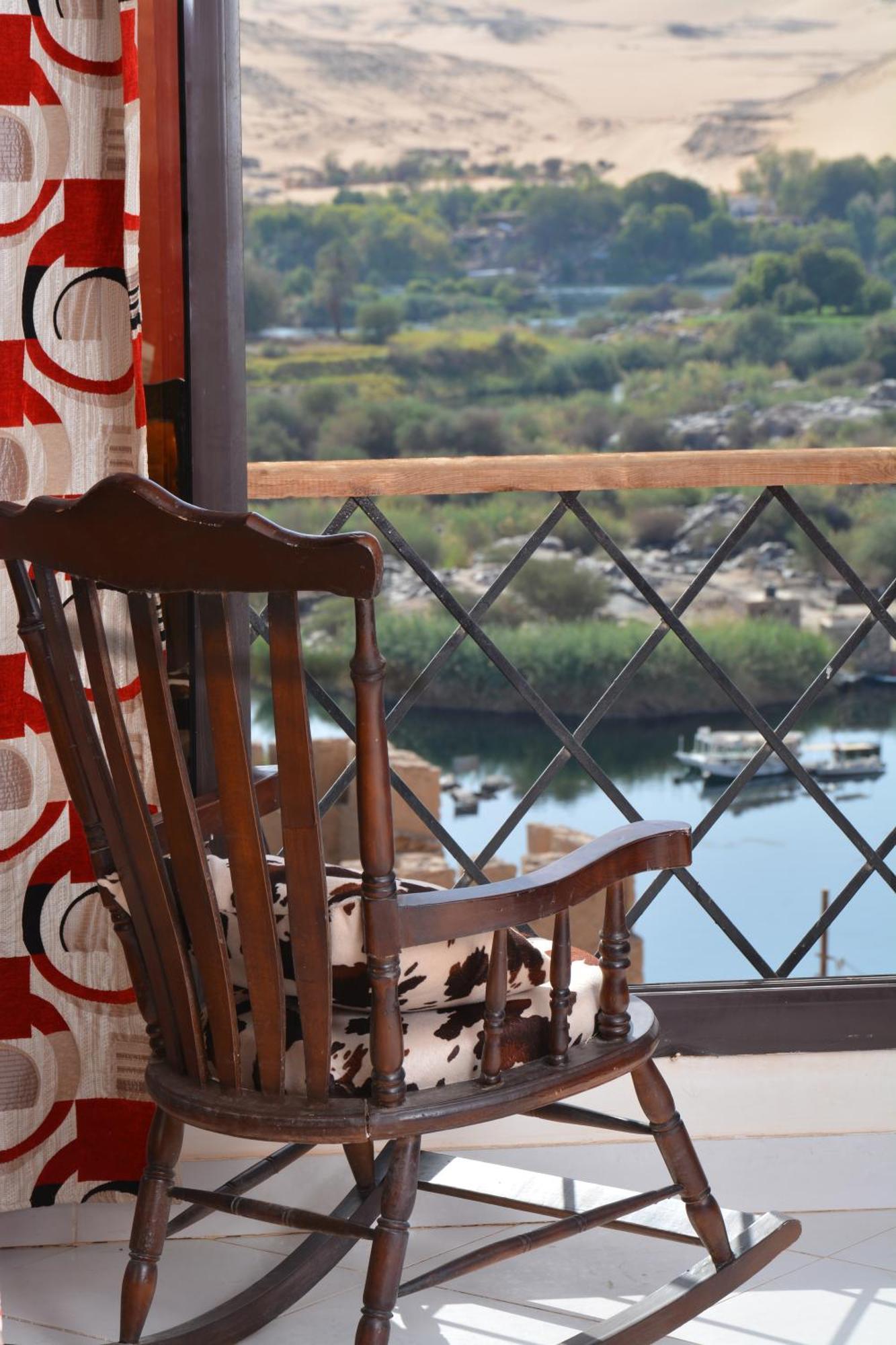 Aswan Nile Palace מראה חיצוני תמונה