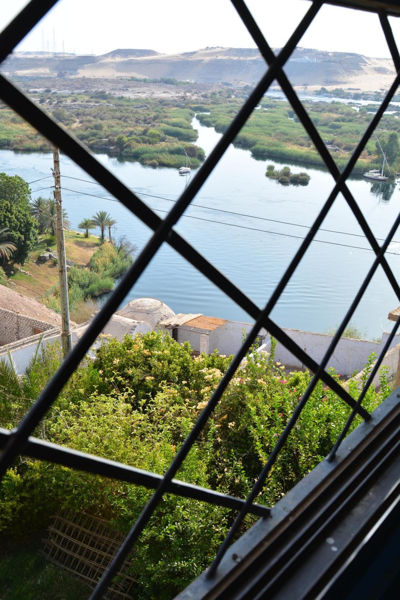 Aswan Nile Palace מראה חיצוני תמונה