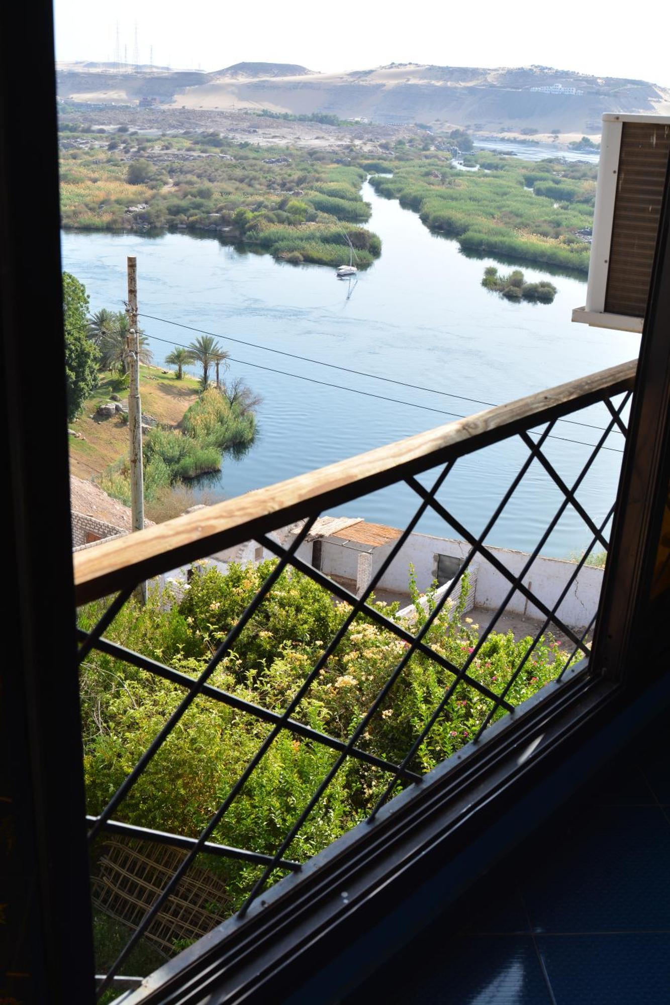 Aswan Nile Palace מראה חיצוני תמונה